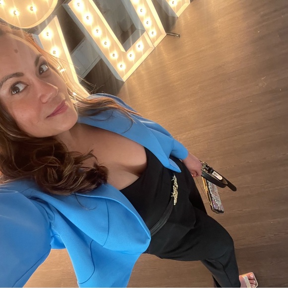 💗🚨‼️ I AM LIVE 🚨🚨like this listing to be notified of my shows 💗‼️🚨 - Picture 4 of 17